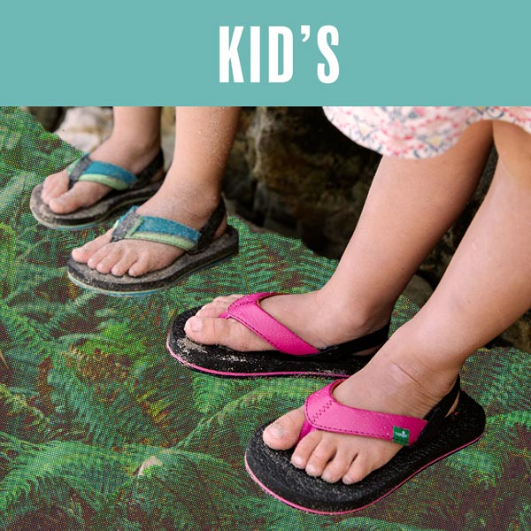 sanuk kids sandals